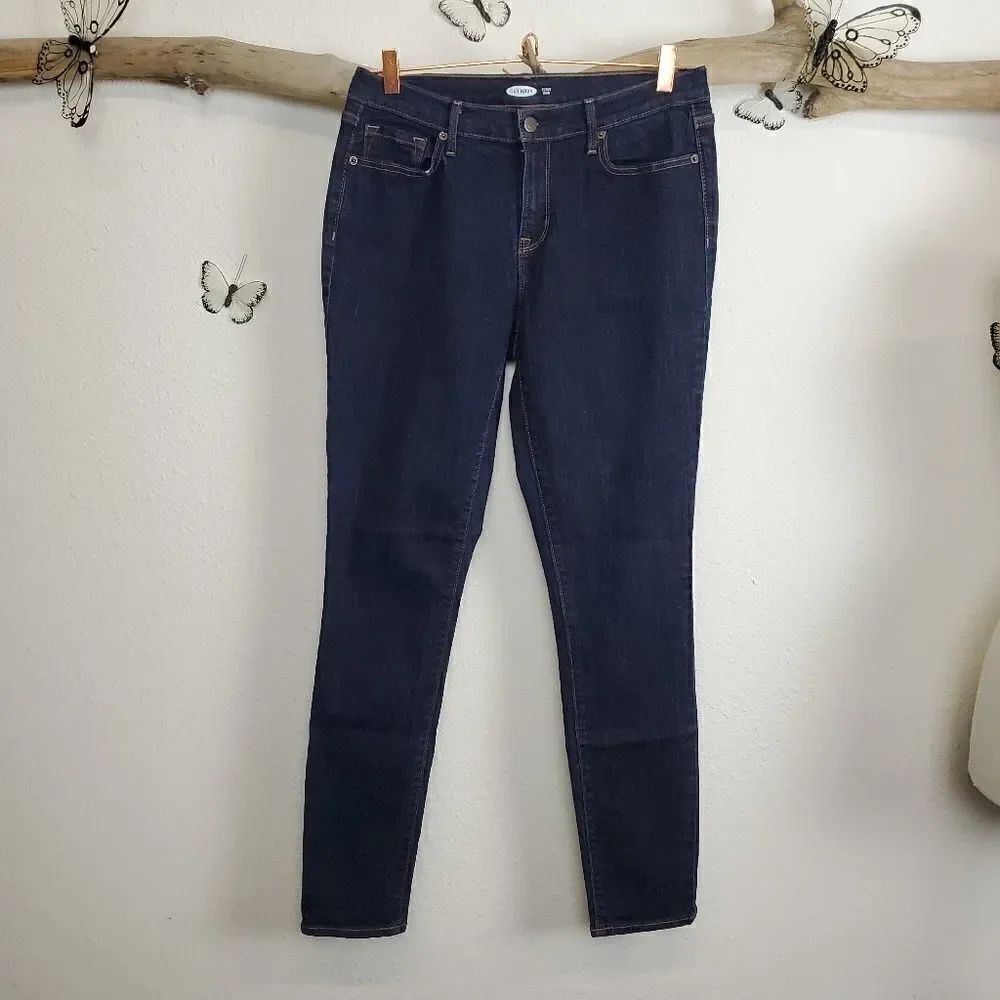 Old navy curvy skinny jeans dark wash